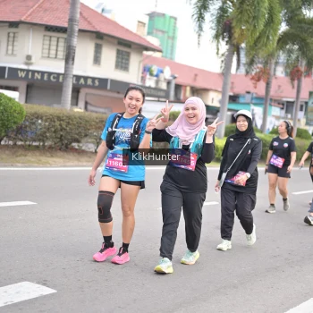 Runner Photo 3995721