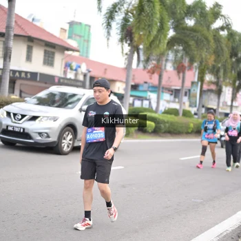Runner Photo 3995724