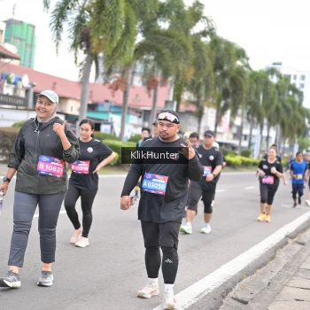 Runner Photo 3995740