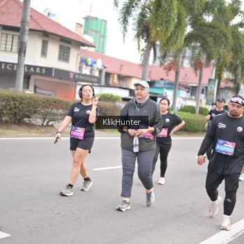 Runner Photo 3995749