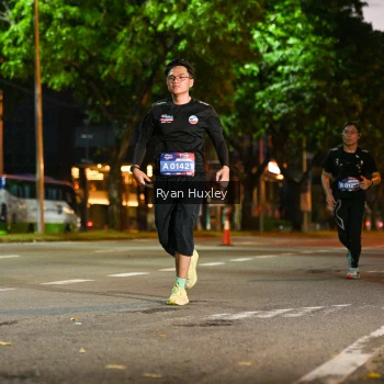 Runner Photo 3995757