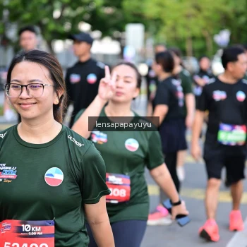 Runner Photo 3995759