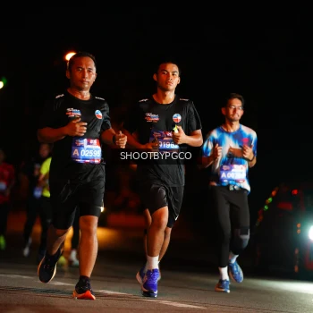 Runner Photo 3995766