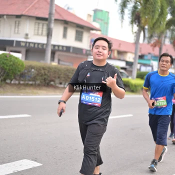 Runner Photo 3995767
