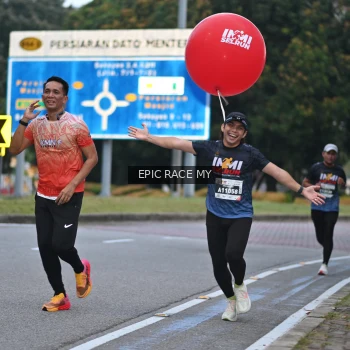 Runner Photo 3995768