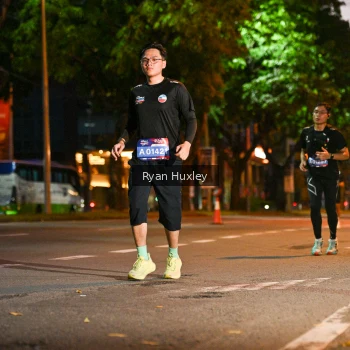 Runner Photo 3995773