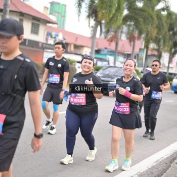 Runner Photo 3995781