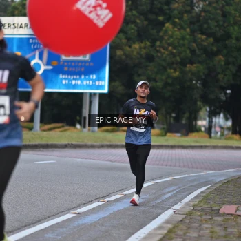 Runner Photo 3995782