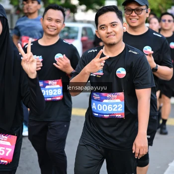 Runner Photo 3995784