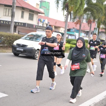 Runner Photo 3995815