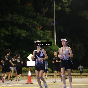 Runner Photo 3995821