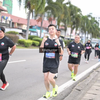 Runner Photo 3995824