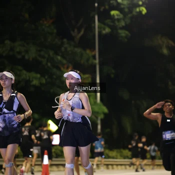 Runner Photo 3995829