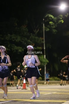 Runner Photo 3995835