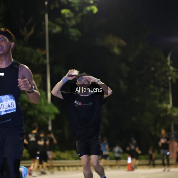 Runner Photo 3995873