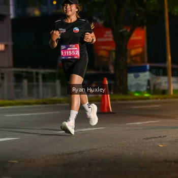 Runner Photo 3995875