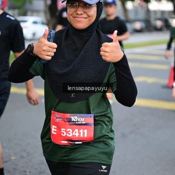 Runner Photo 3995876