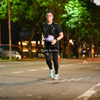 Runner Photo 3995881