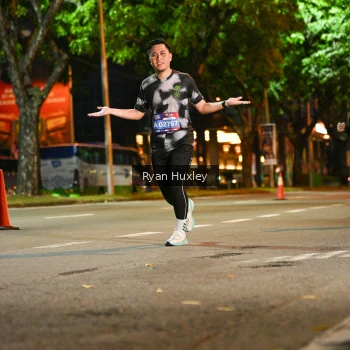 Runner Photo 3995882