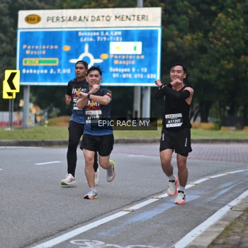 Runner Photo 3995911