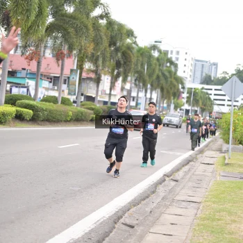 Runner Photo 3995914