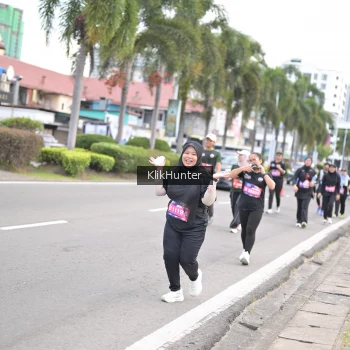 Runner Photo 3995947