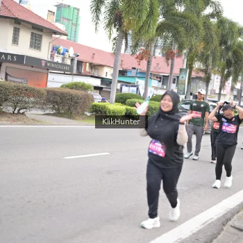 Runner Photo 3995949