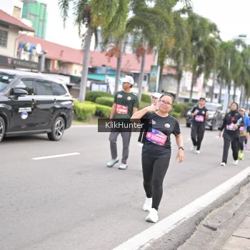 Runner Photo 3995957
