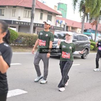 Runner Photo 3995967