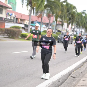 Runner Photo 3995982