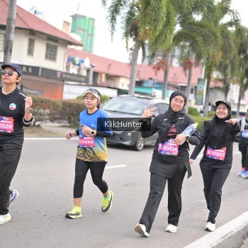 Runner Photo 3995983