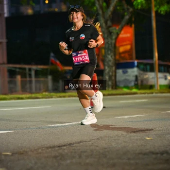 Runner Photo 3995990