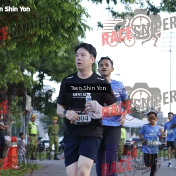 Runner Photo 399600