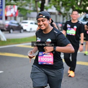 Runner Photo 3996000