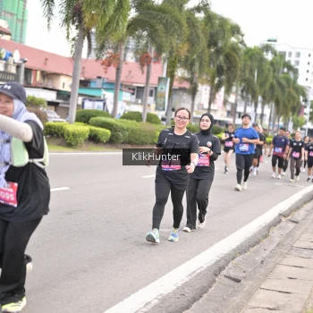 Runner Photo 3996008