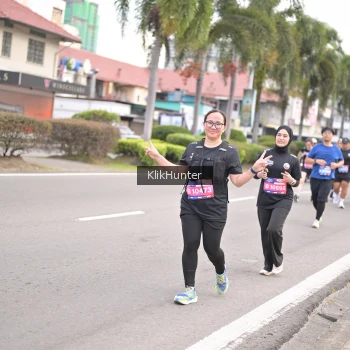 Runner Photo 3996013