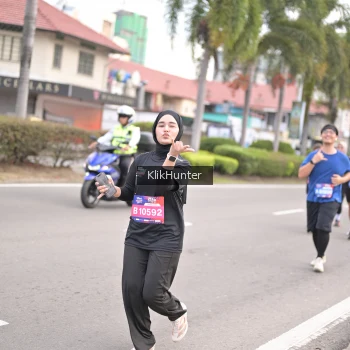 Runner Photo 3996036