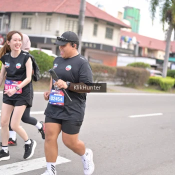 Runner Photo 3996038