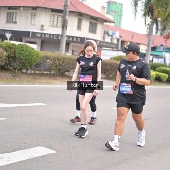 Runner Photo 3996039