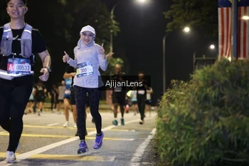 Runner Photo 3996073