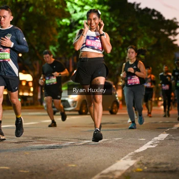 Runner Photo 3996081