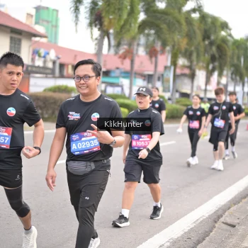 Runner Photo 3996082