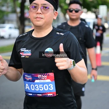 Runner Photo 3996088