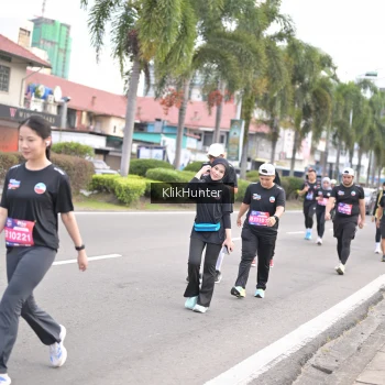 Runner Photo 3996099