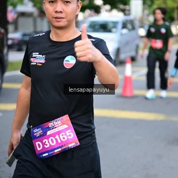Runner Photo 3996146