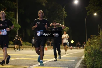 Runner Photo 3996147