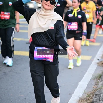 Runner Photo 3996156