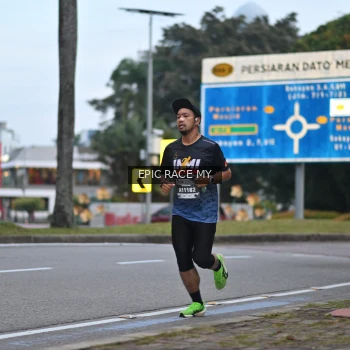 Runner Photo 3996177