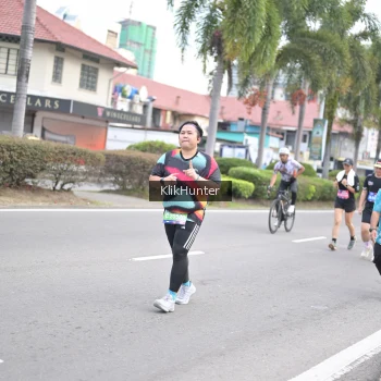 Runner Photo 3996178