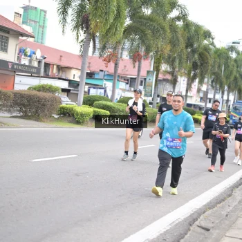 Runner Photo 3996188